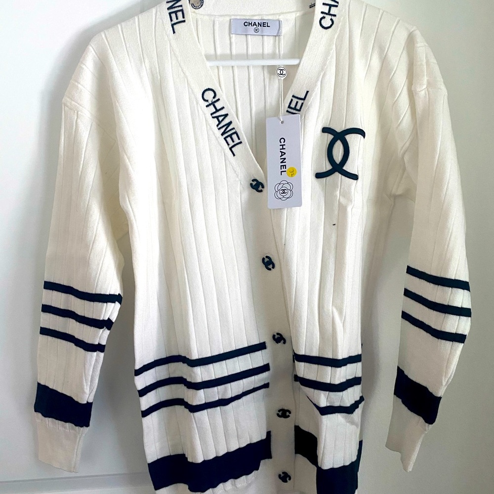 White Chanel